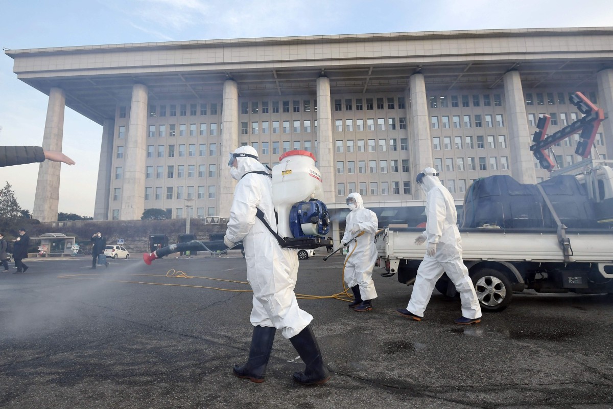 Take Action Now To Deter Travel To And From High Risk Virus Zones South China Morning Post