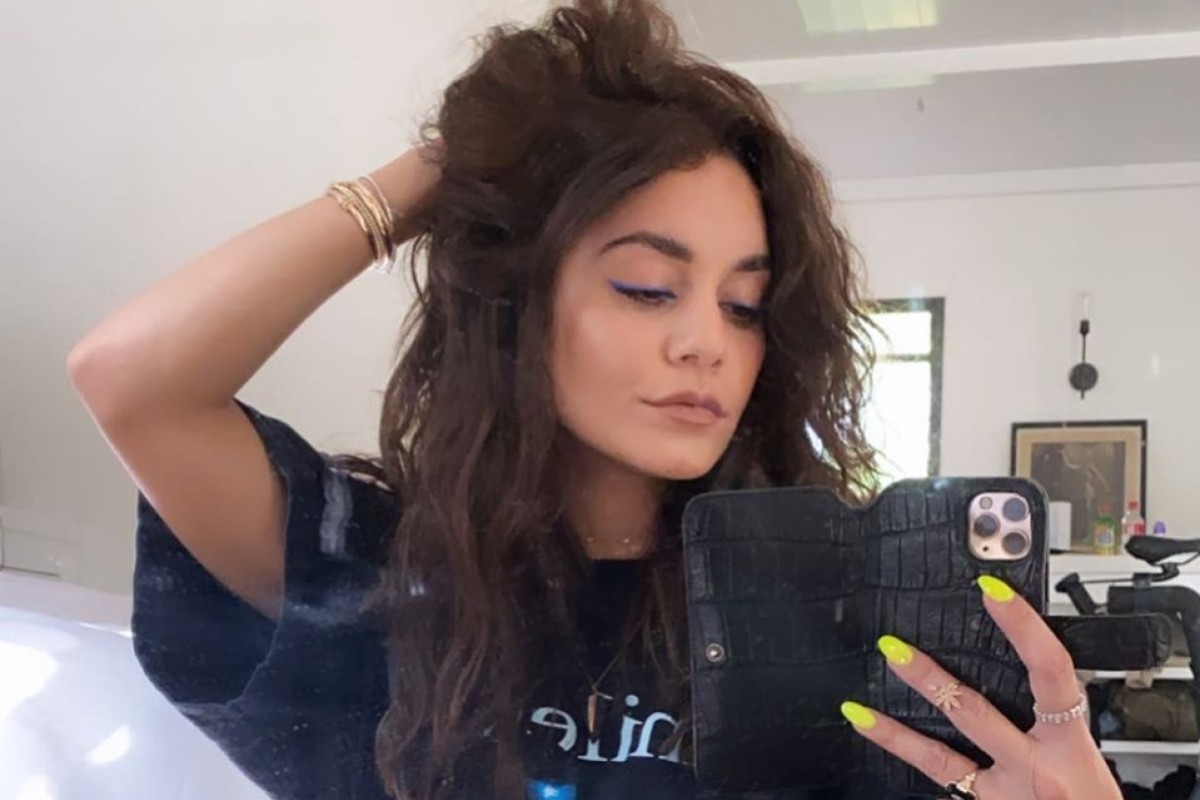 Celebrity Coronavirus Posts Vanessa Hudgens Pokes Fun Taylor Swift And Ariana Grande Advise Caution Kim Kardashian Does A Face Mask Selfie While John Legend And Coldplay Hold Instagram Live Home Concerts