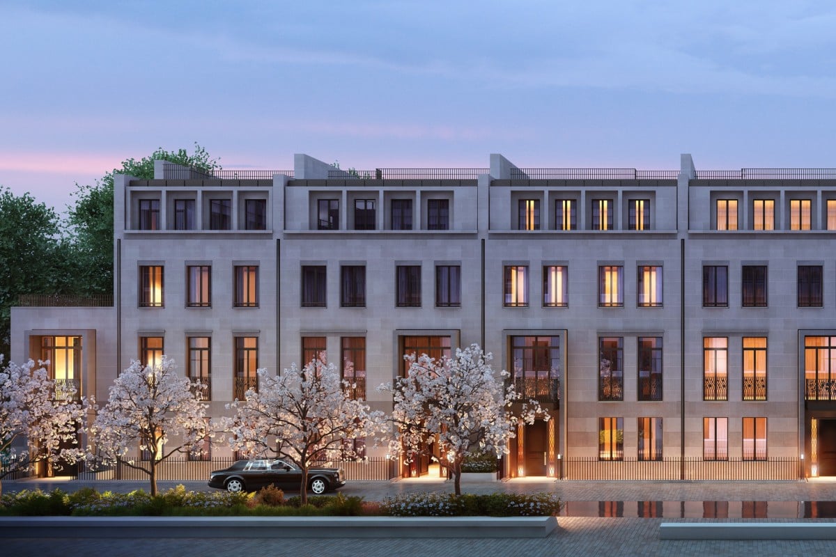 A night view of London’s Chelsea Barracks, one of a number of luxury residences targeting international investors. Photo: Chelsea Barracks