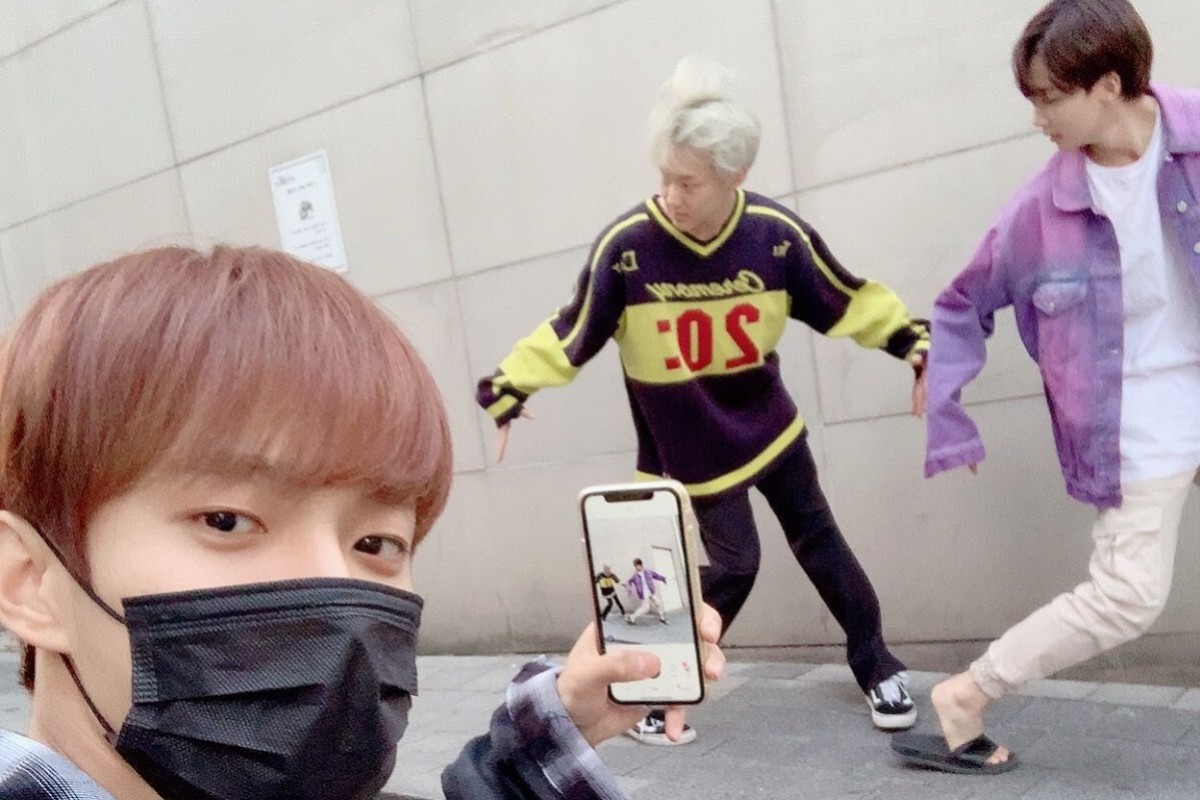 How K Pop Boy Group Seventeen Have Used The Coronavirus Lockdown To Get Creative And Reach Fans On Weverse South China Morning Post
