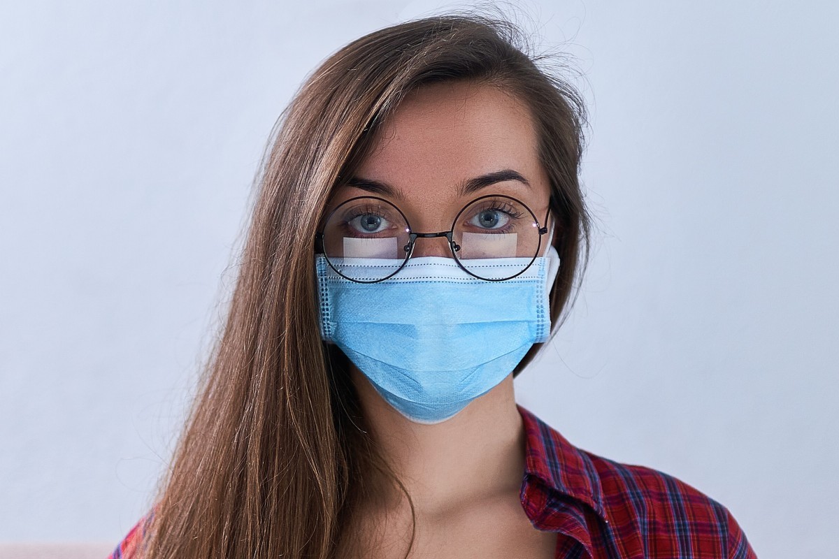 How To Stop A Coronavirus Face Mask From Fogging Up Your Glasses South China Morning Post