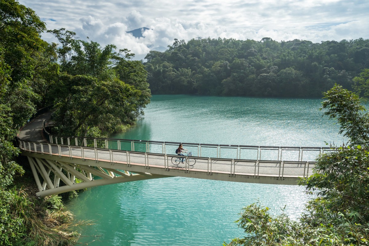 sun moon lake bike trail