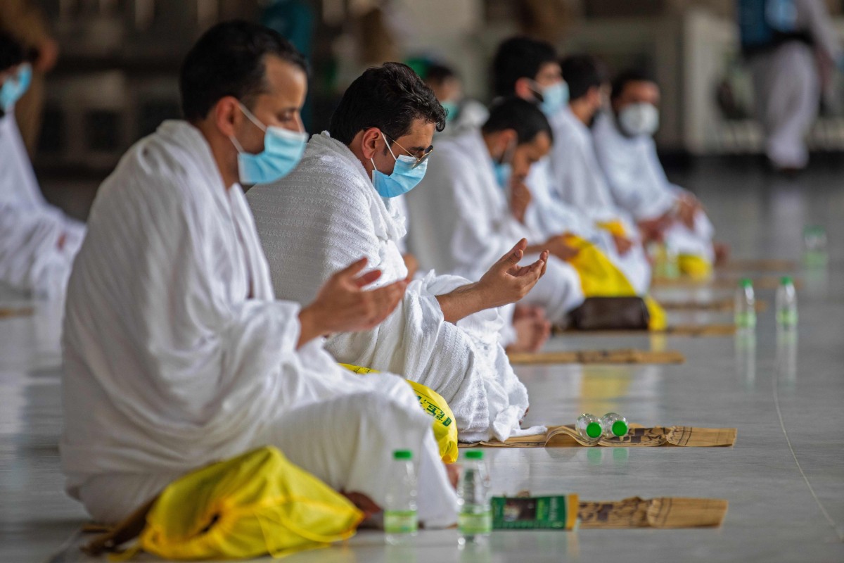 Muslims begin haj in Mecca but ceremony downsized due to coronavirus