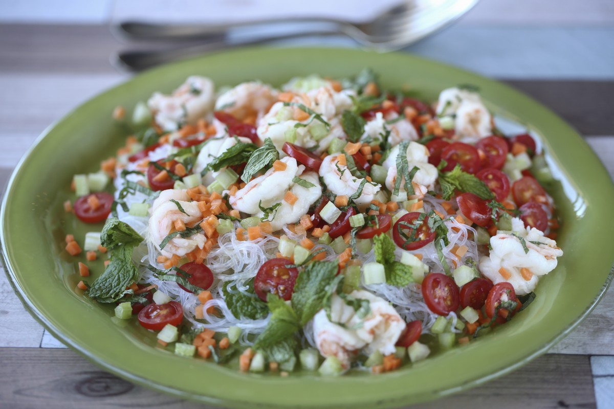 How to make shrimp and glass noodles a light, bright and delicious