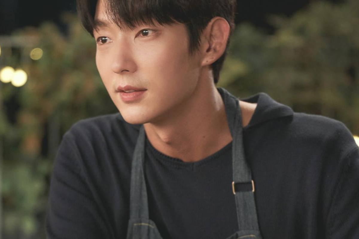The Flower of Evil star Lee Joon-gi: get to know South Korean drama's only  'King of Sageuk' – also a K-pop singer, martial arts master and actor in  Resident Evil | South