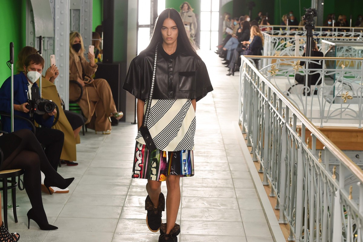 Ahead Of The 2020 Us Presidential Election Louis Vuitton Closes Paris Fashion Week With A Show In Lvmh Owned La Samaritaine With Outfits Featuring Statement Slogans Vote South China Morning Post