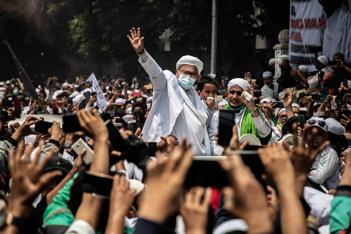 Hardline Indonesian Cleric Returns From Saudi Exile To Call For Moral Revolution South China Morning Post Hardline Indonesian Cleric Returns From Saudi Exile To Call For Moral Revolution South China Morning Post