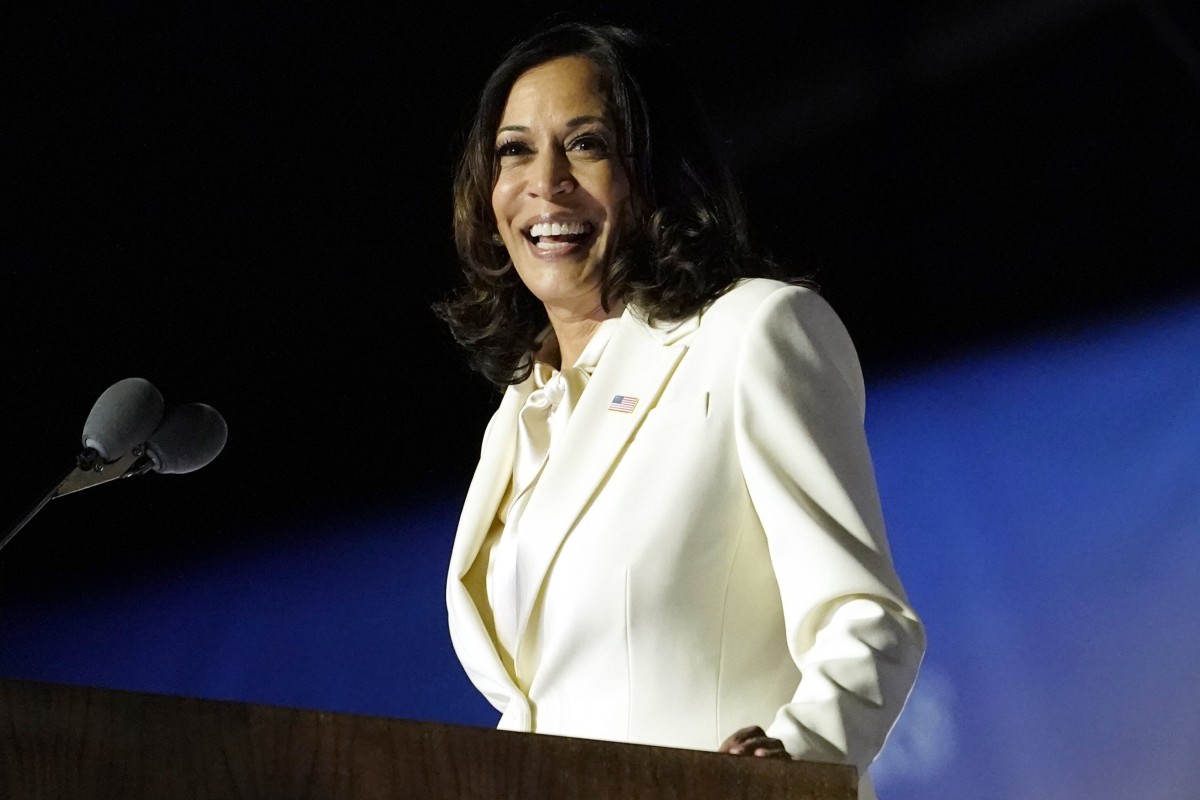 De acuerdo con llegar decidir Why does Kamala Harris love her Converse shoes so much? How the vice- president-elect's Chuck Taylor All-Stars sneakers became trending news |  South China Morning Post