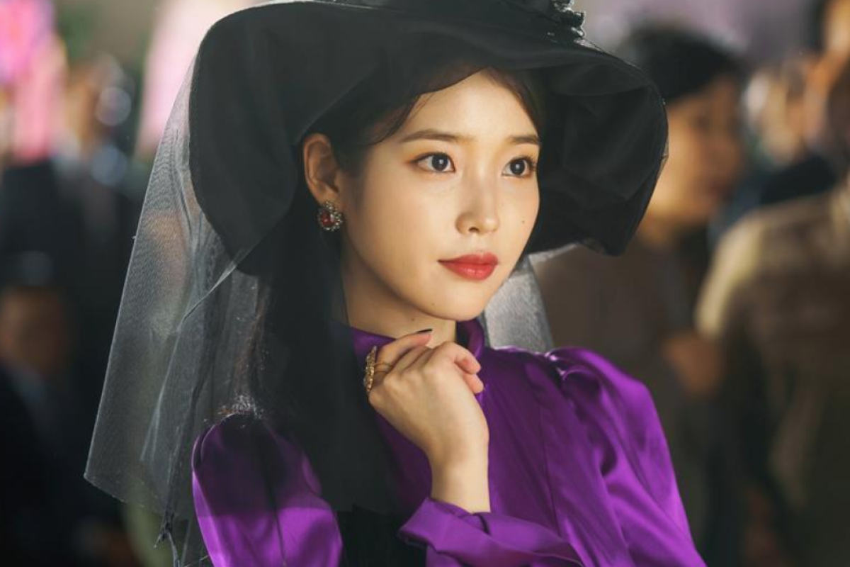 Iu S Net Worth Is Us 28 Million Thanks To Top Rated K Dramas Like Hotel Del Luna And Chart Topping K Pop Tracks Like Good Day And She Spends A Lot Of It On Charity Iu S Net Worth Is Us 28 Million Thanks To Top Rated K Dramas Like Hotel Del Luna And Chart Topping K Pop Tracks Like Good Day And She Spends A Lot Of It On Charity