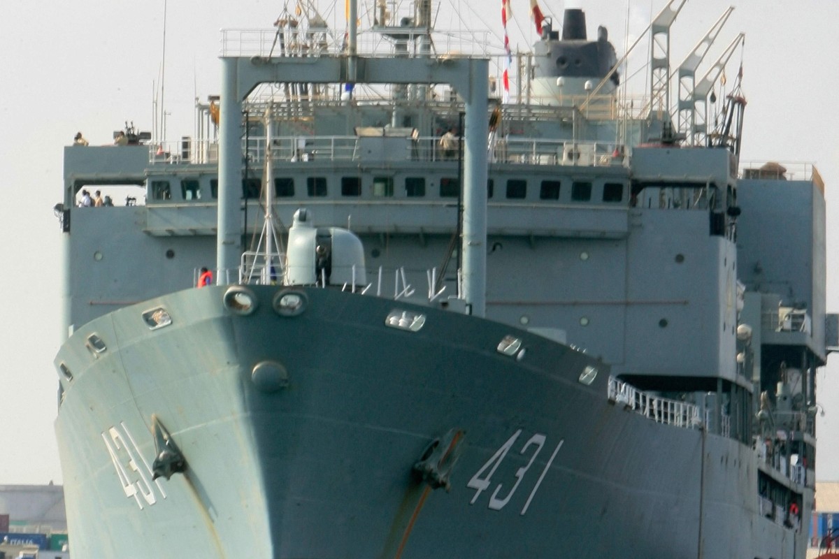 Iran S Biggest Navy Ship Kharg Catches Fire And Sinks In Gulf Of Oman South China Morning Post