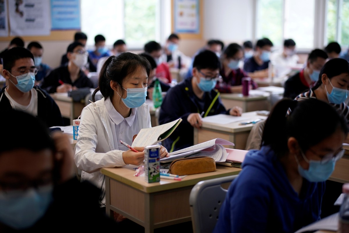 Many high-school students in China rely on private tutors to prepare for the highly competitive college-entrance exams. Photo: Reuters