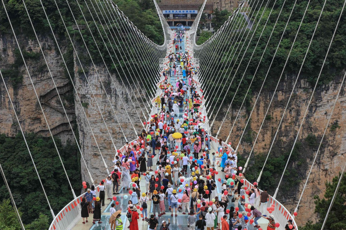 China Travel Industry Hopes Of Coronavirus Recovery Dashed By Delta Variant Curtailed Summer Holidays South China Morning Post Peakseason Holiday China 2022