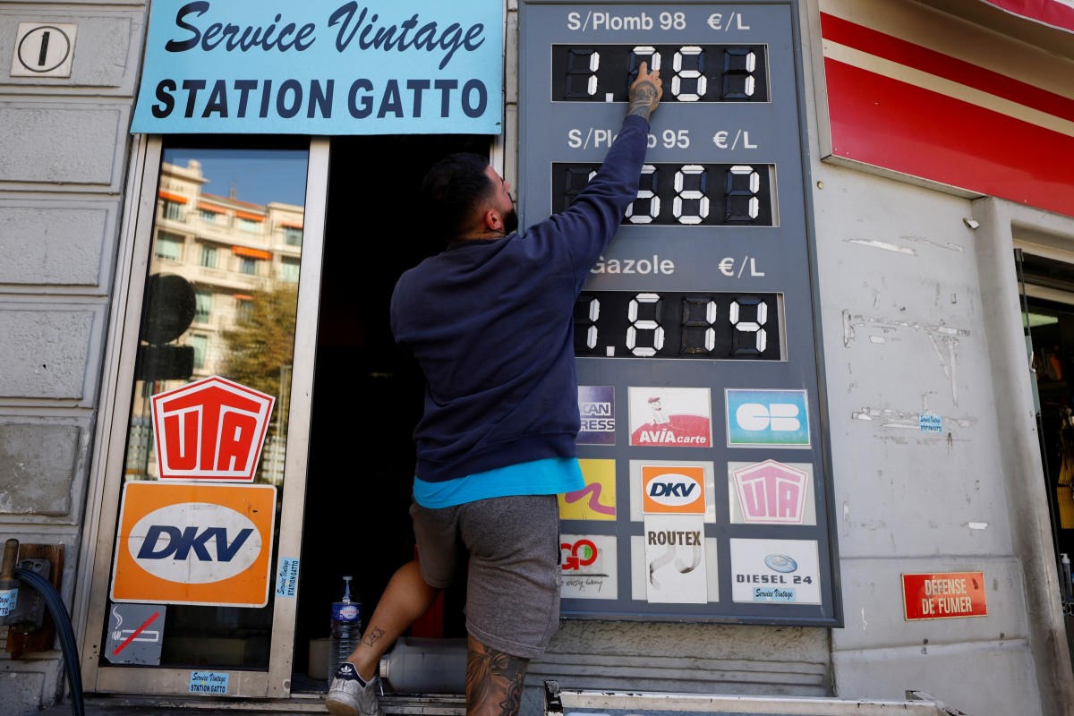 Petrol prices remain high in many countries around the world. Photo: Reuters