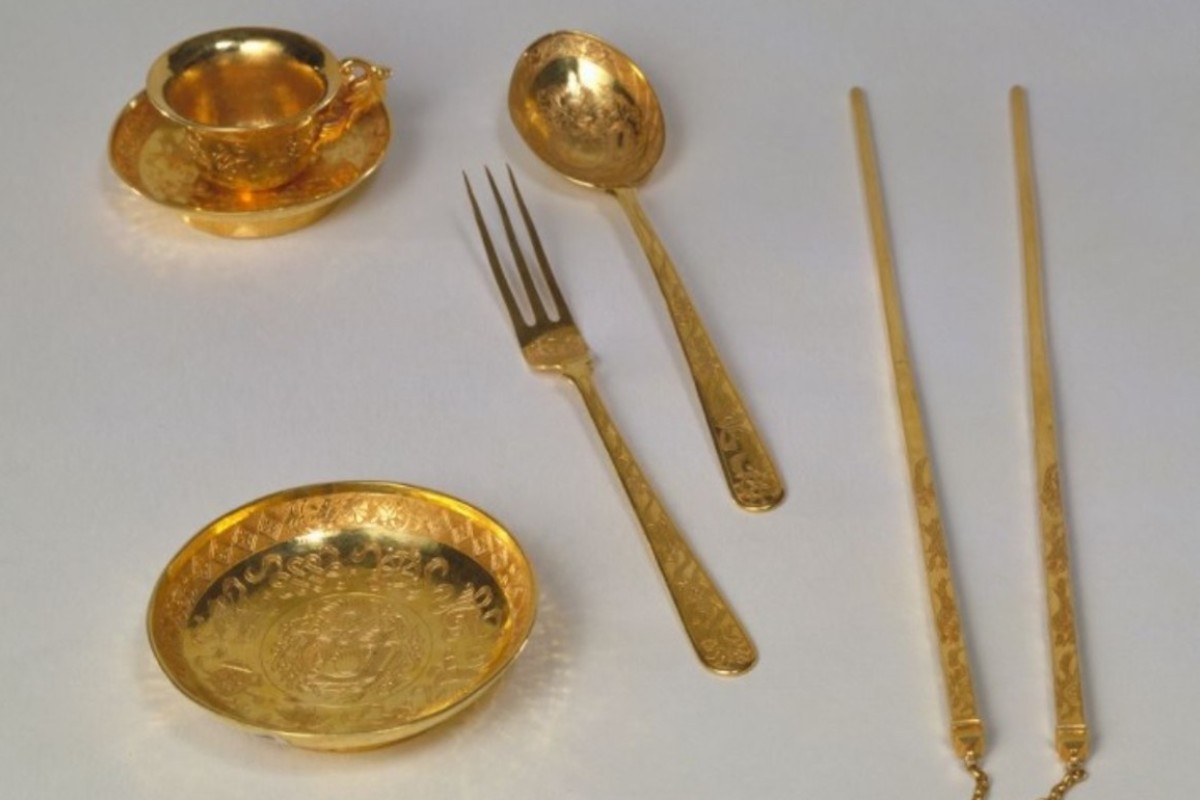 Luxury, lies and life with a 'gold spoon