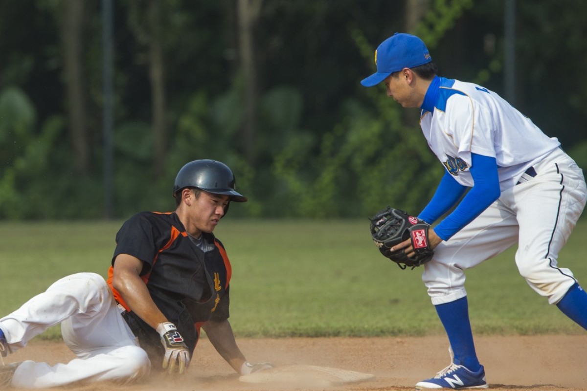 Hong Kong, China. 23rd Sep, 2021. Pedestrians walk past the American  professional baseball organization, Major League Baseball (MLB), official merchandise  store in Hong Kong. (Credit Image: © Budrul Chukrut/SOPA Images via ZUMA