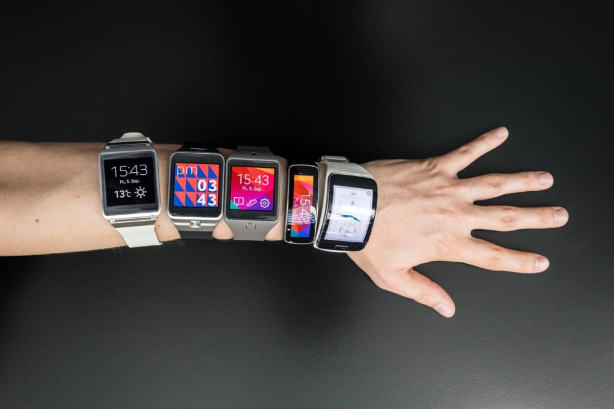 Galaxy fit apple sale