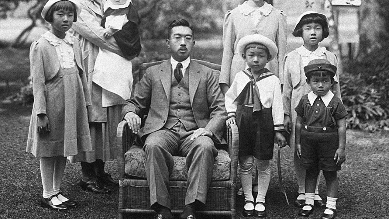 Ukrayna, Twitter'da İmparator Hirohito'yu Hitler ile karşılaştırdığı için Japonya'dan özür diledi