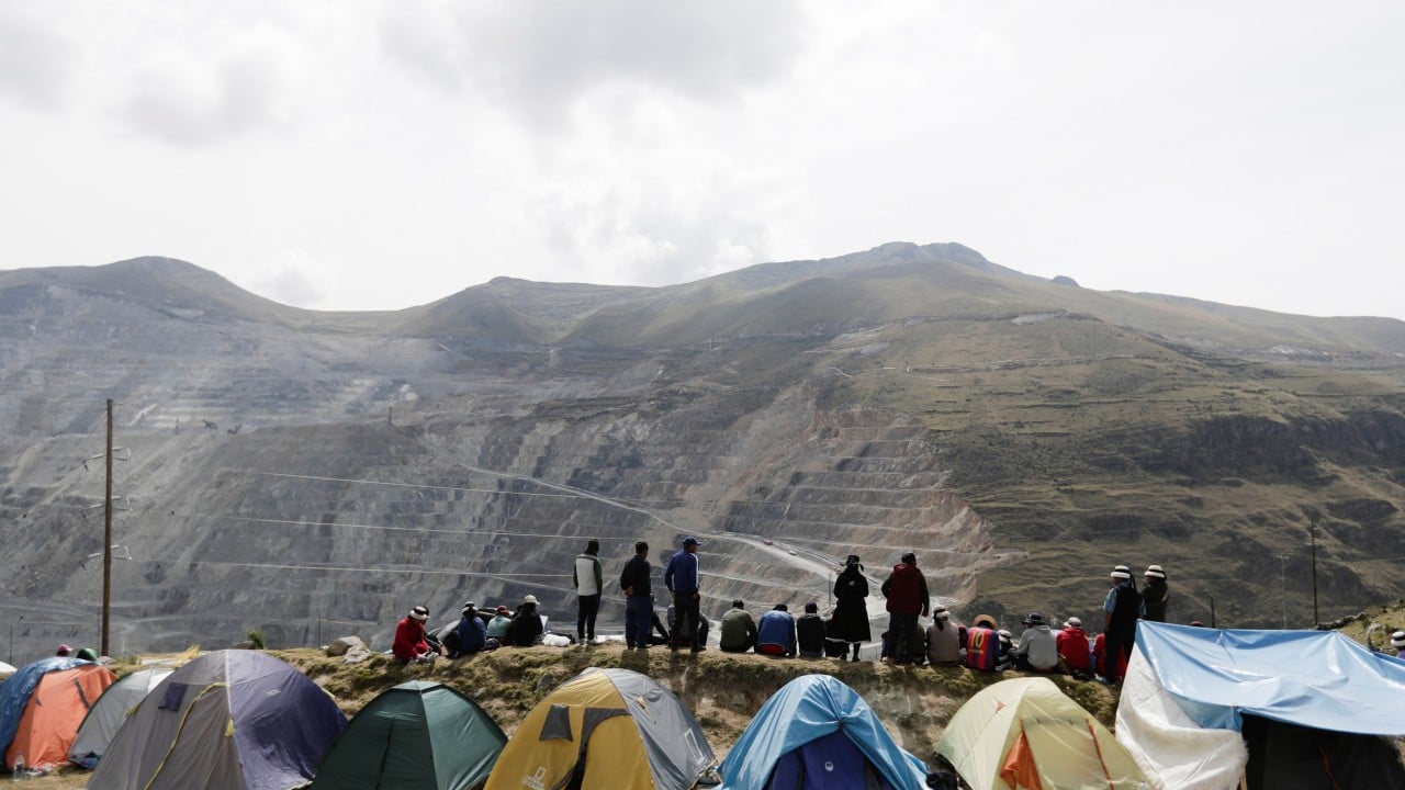 China-owned Las Bambas mine in Peru weighs plan to evict protesting communities