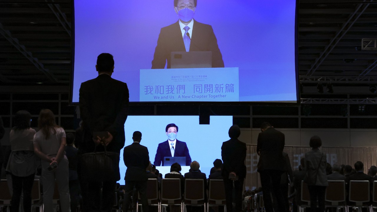 John Lee'nin seçim mitingi, diğer Hong Kong CEO'su adaylarının seçimleriyle nasıl kıyaslanıyor?
