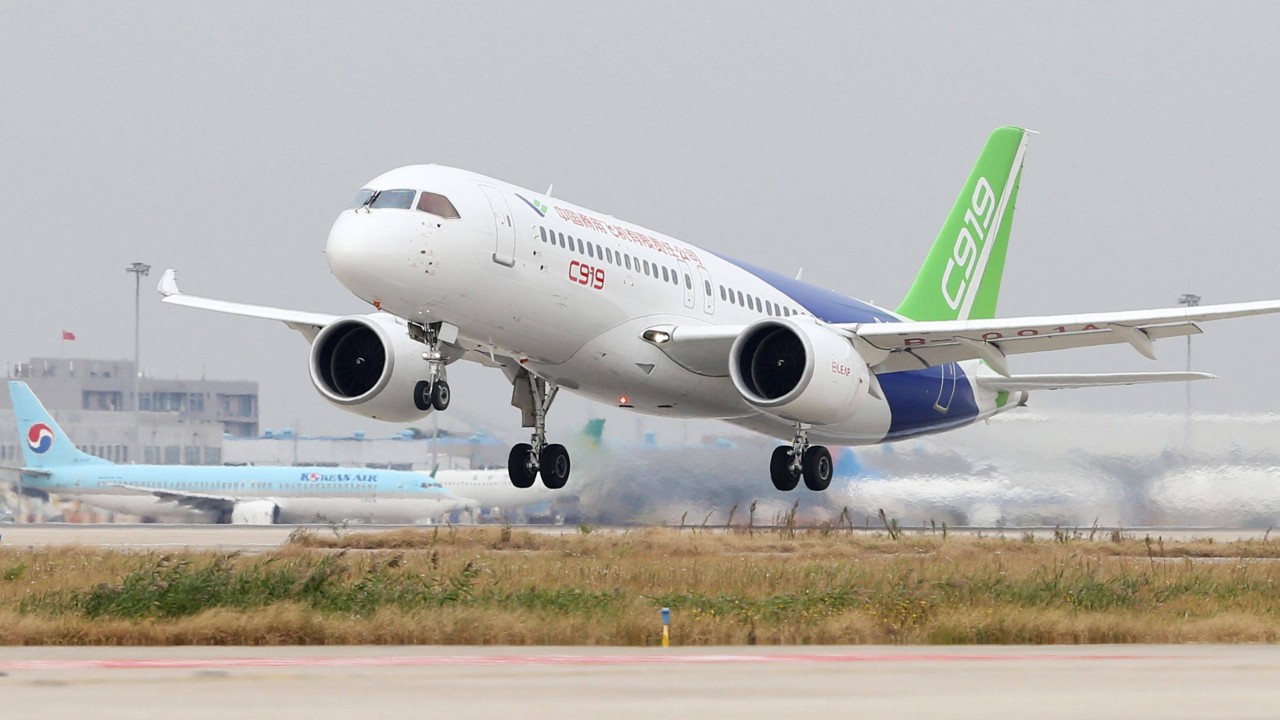 China’s rival to Boeing 737 and Airbus A320 completes its first pre-delivery Shanghai test flight ahead of handover to customer
