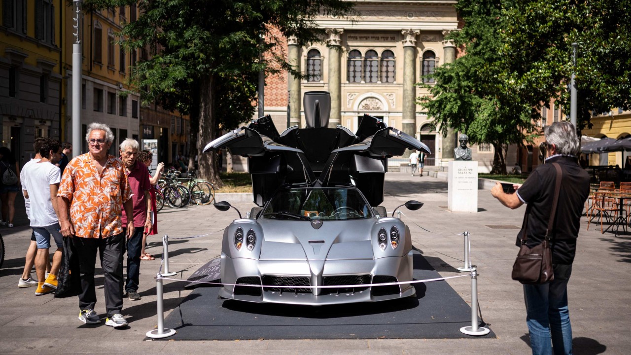 Lamborghini, Ferrari, Maserati, Ducati and Pagani luxury sports cars and bikes all come from the same part of Italy – a visit to Motor Valley