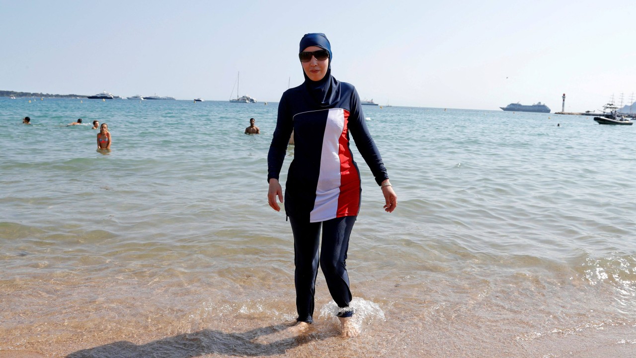 Top French court rules against burkinis in city’s pools