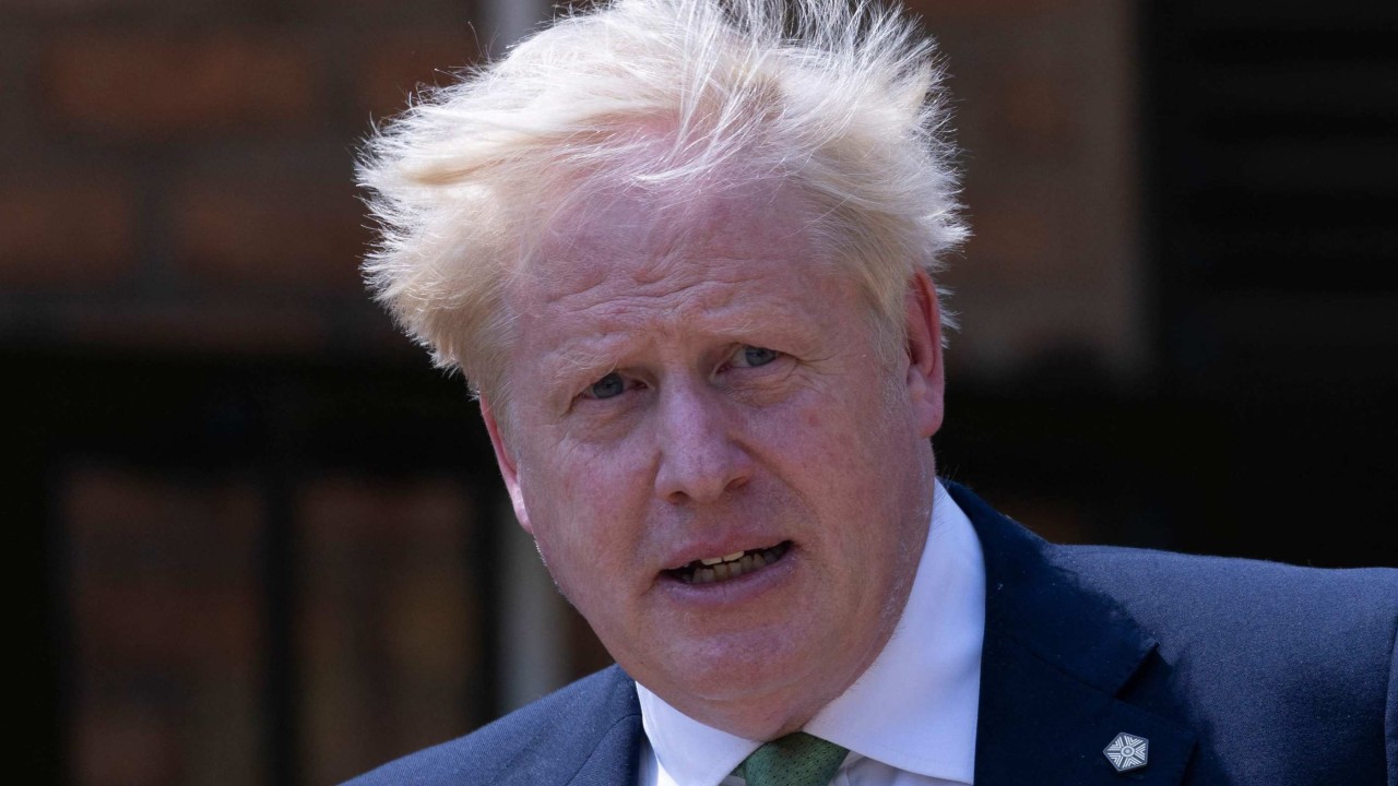 İngiltere'de Boris Johnson, iki kez ara seçim yenilgisi ile aşağılanma yaşadı