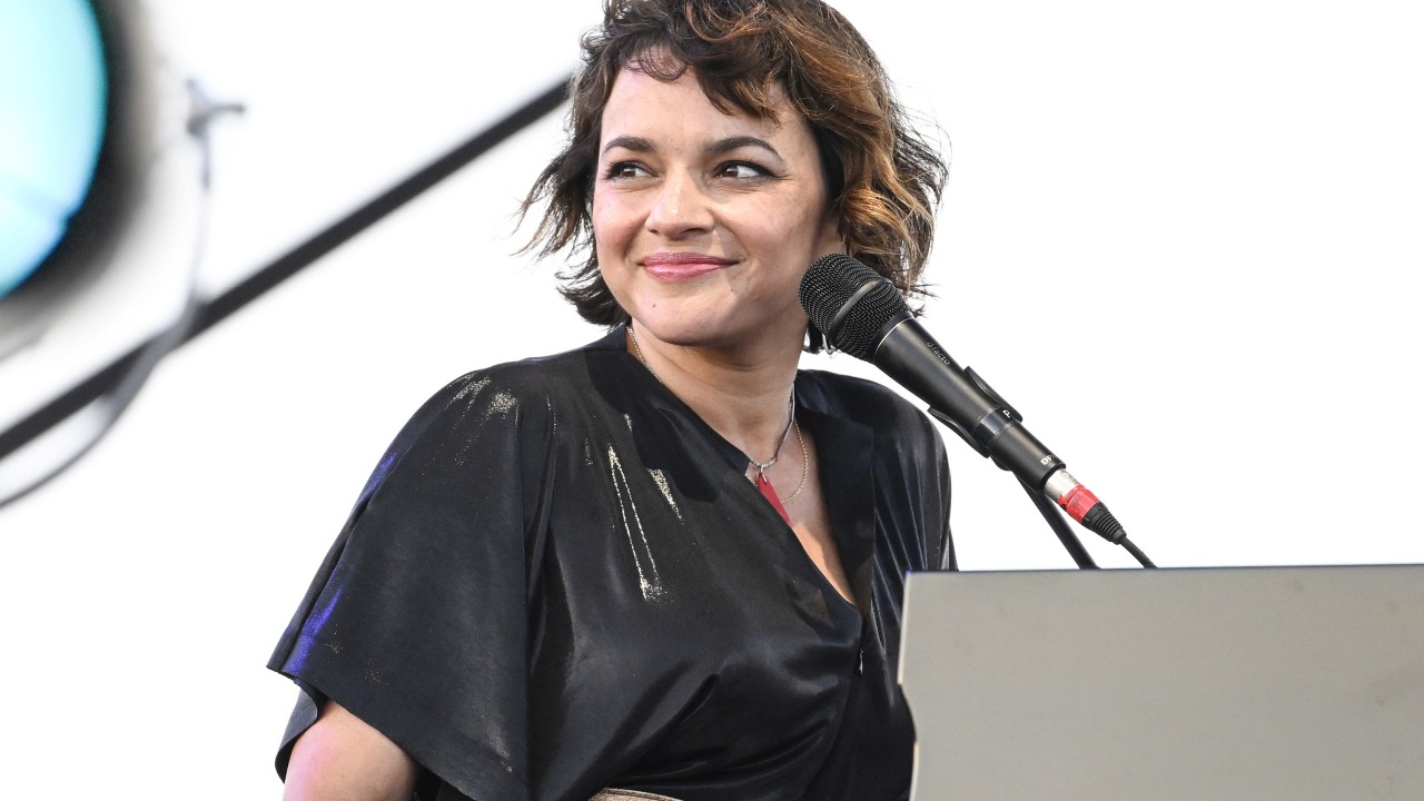 Norah Jones on her 2002 debut album Come Away With Me that won six Grammys and sold 27 million copies: ‘It was a whirlwind!’