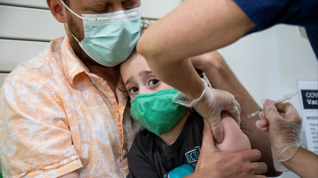 More Americans are becoming anti-vaxxers as conspiracy theories about Covid-19 vaccines spread