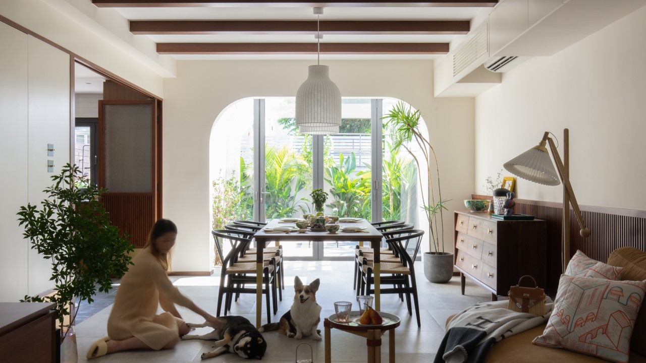 Hong Kong house gets an Asian holiday home vibe, with Hermès-inspired colours and warm wood all over