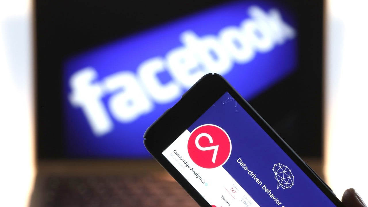 Meta'nın Facebook'u, Donald Trump kampanyasıyla bağlantılı Cambridge Analytica gizlilik davasını çözmeyi kabul etti