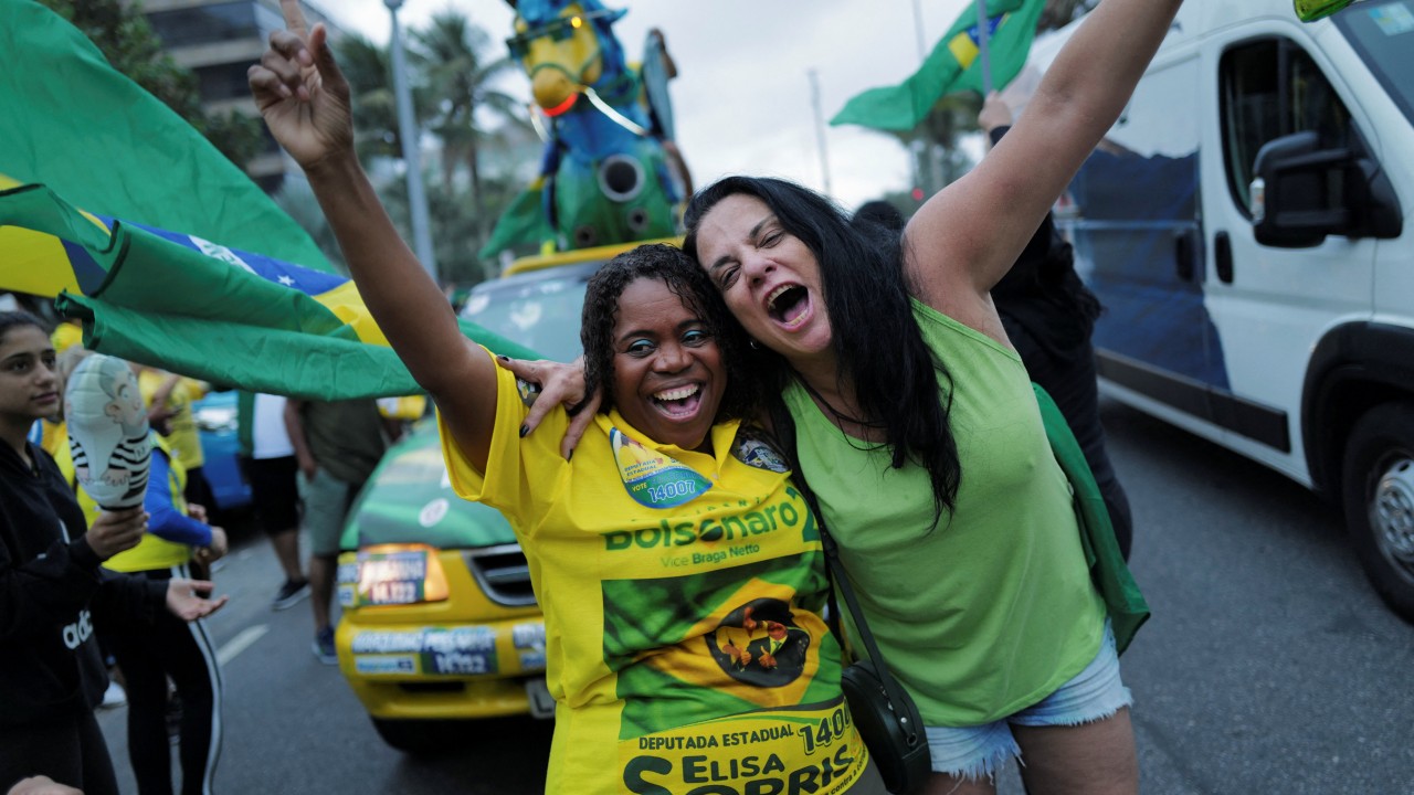 Bolsonaro takes slight lead against Lula in initial vote tally of Brazil’s historic election