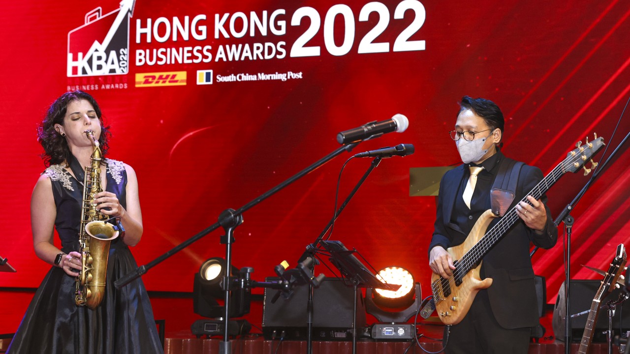 HSBC’s taipan Peter Wong feted for 4-decade banking achievement at DHL-SCMP Hong Kong Business Awards