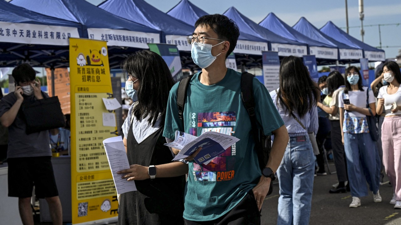 Tech lay-offs in China extend into year-end as Bilibili and Weibo cut headcount in worsening economy