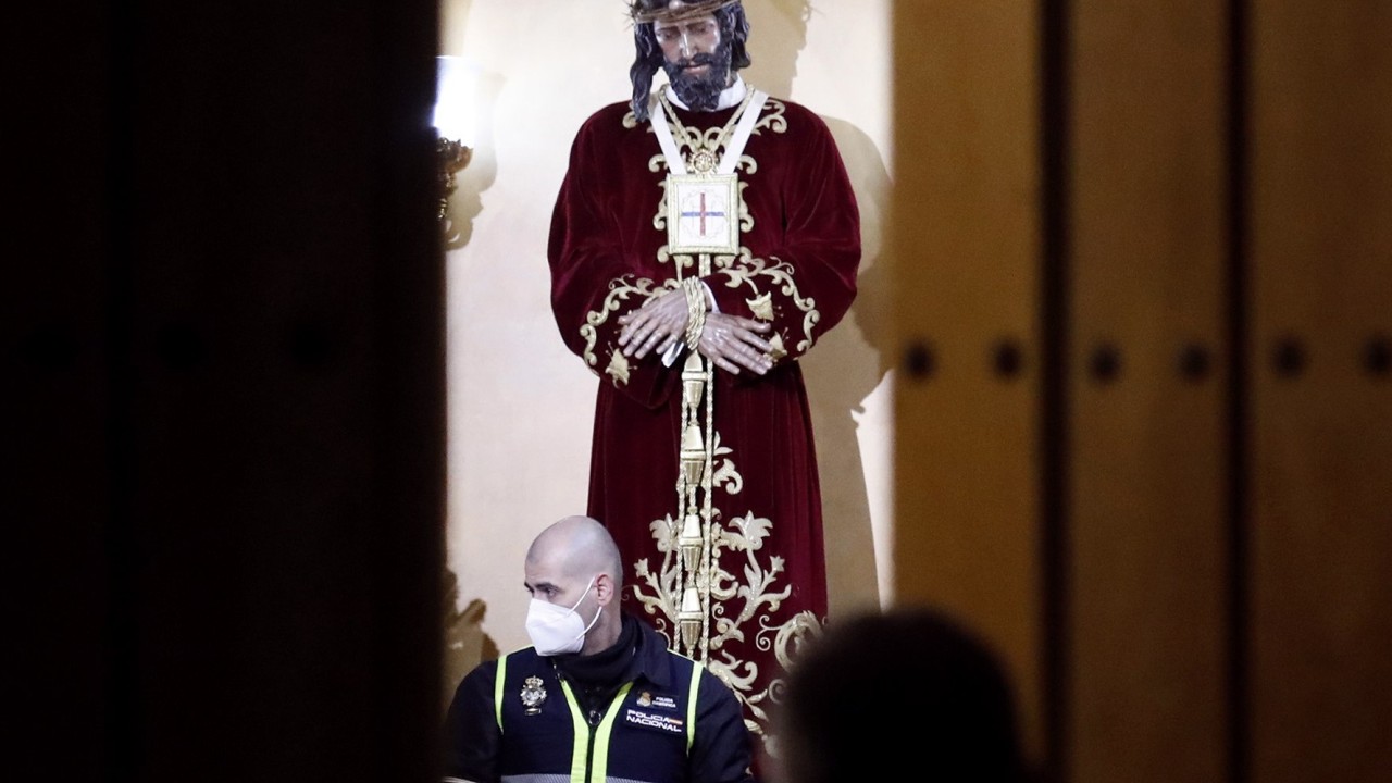 İspanya'da kiliselere bıçaklı saldırı sonrası terör soruşturması başlatıldı
