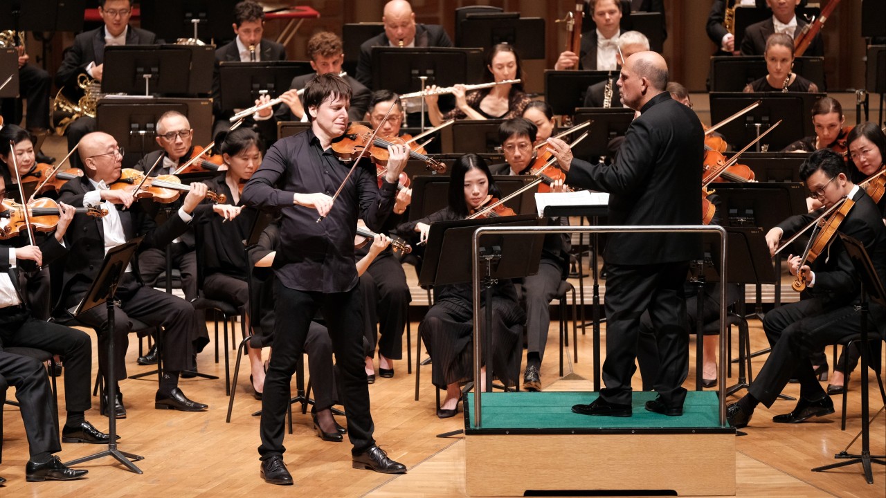 格莱美获奖小提琴家约书亚·贝尔重返香港为港乐第50个乐季拉开帷幕