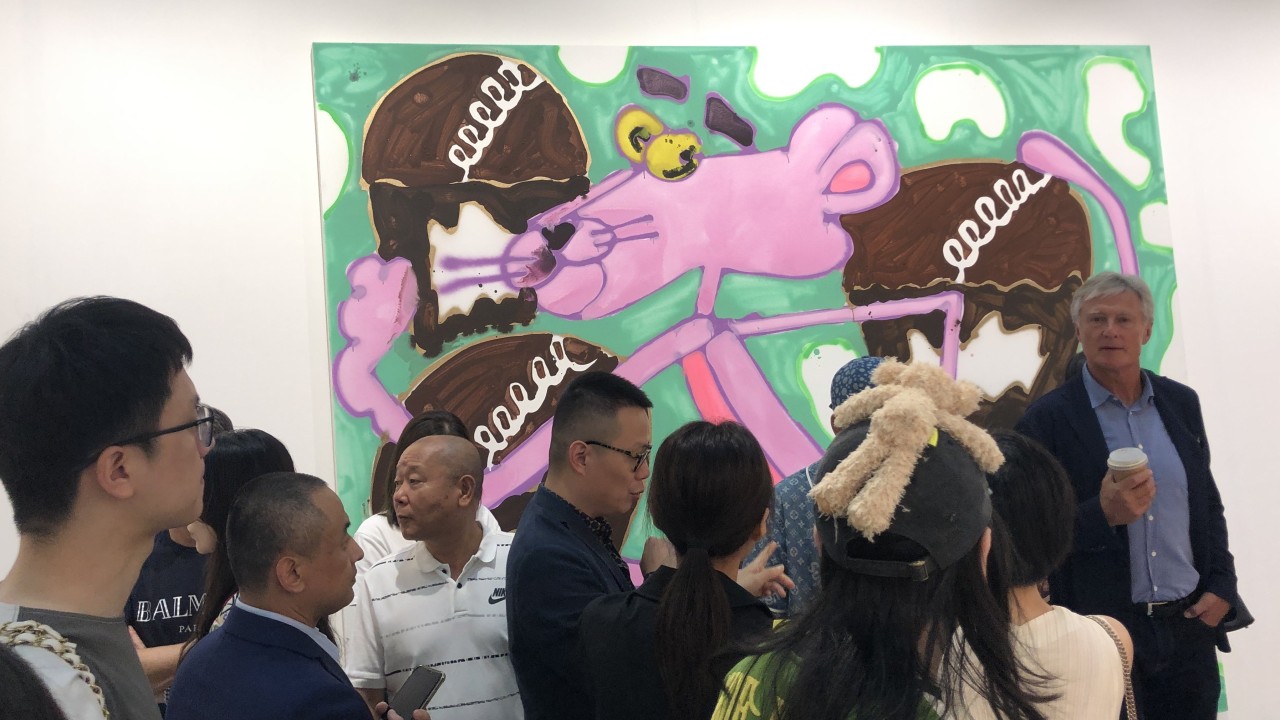 对于顶级经销商来说，首尔新弗里兹艺术博览会已经仅次于香港巴塞尔艺术展，展示了韩国城市作为当代艺术中心的发展
