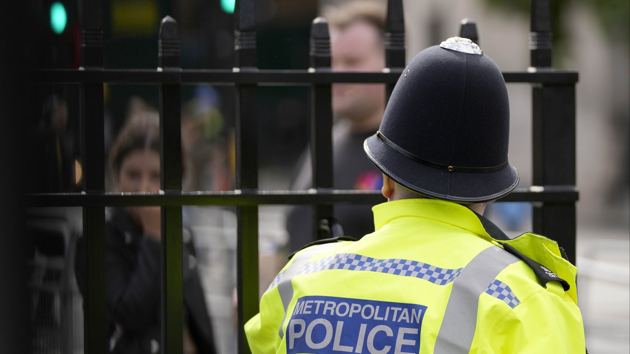London police refuse firearms duties over colleague’s murder charge