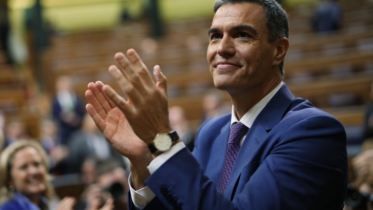 Spain’s Pedro Sanchez to continue as prime minister after stopping to ‘reflect’ on his future