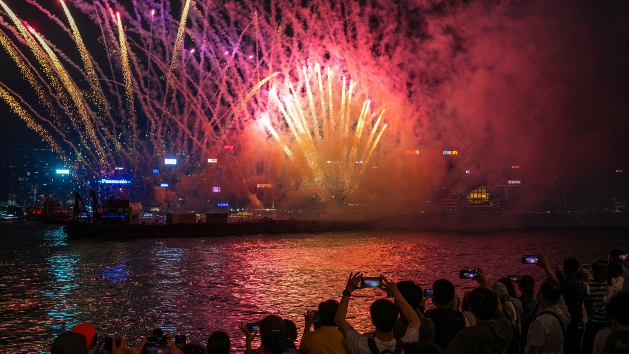 Hong Kong must better manage tourists’ expectations, industry veteran says after zest for Labour Day fireworks sputters out
