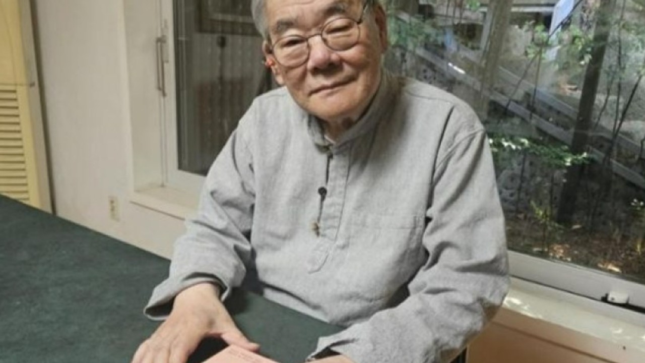 ‘If you live to 100, you might as well be happy’: Korean psychiatrist, 89, on ageing facts