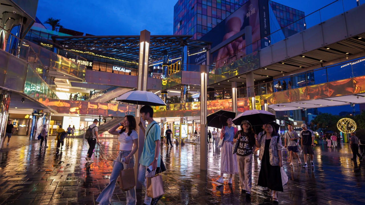 Beijing’s retailers rebel against rent hikes, stalling any return to pre-pandemic levels