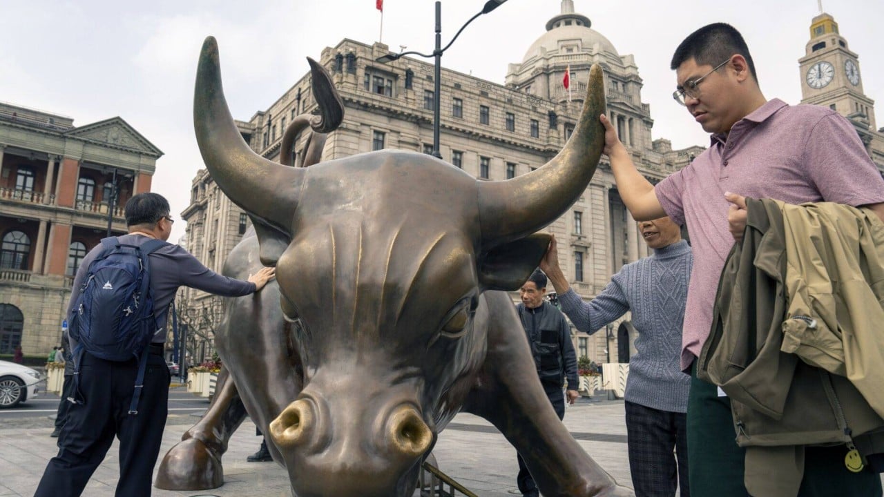 Chinese retail investors, battered by market winds, dial back on enthusiasm