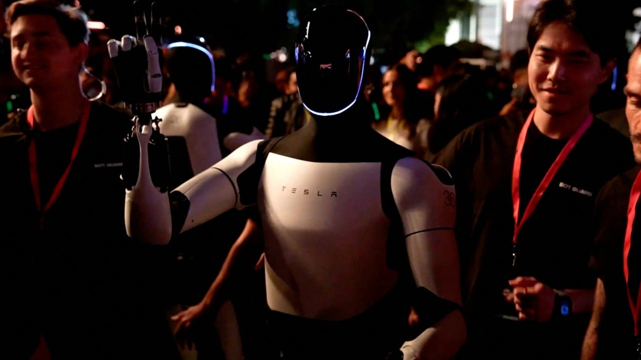 Tesla Optimus robots at Cybercab showcase were remotely controlled by humans