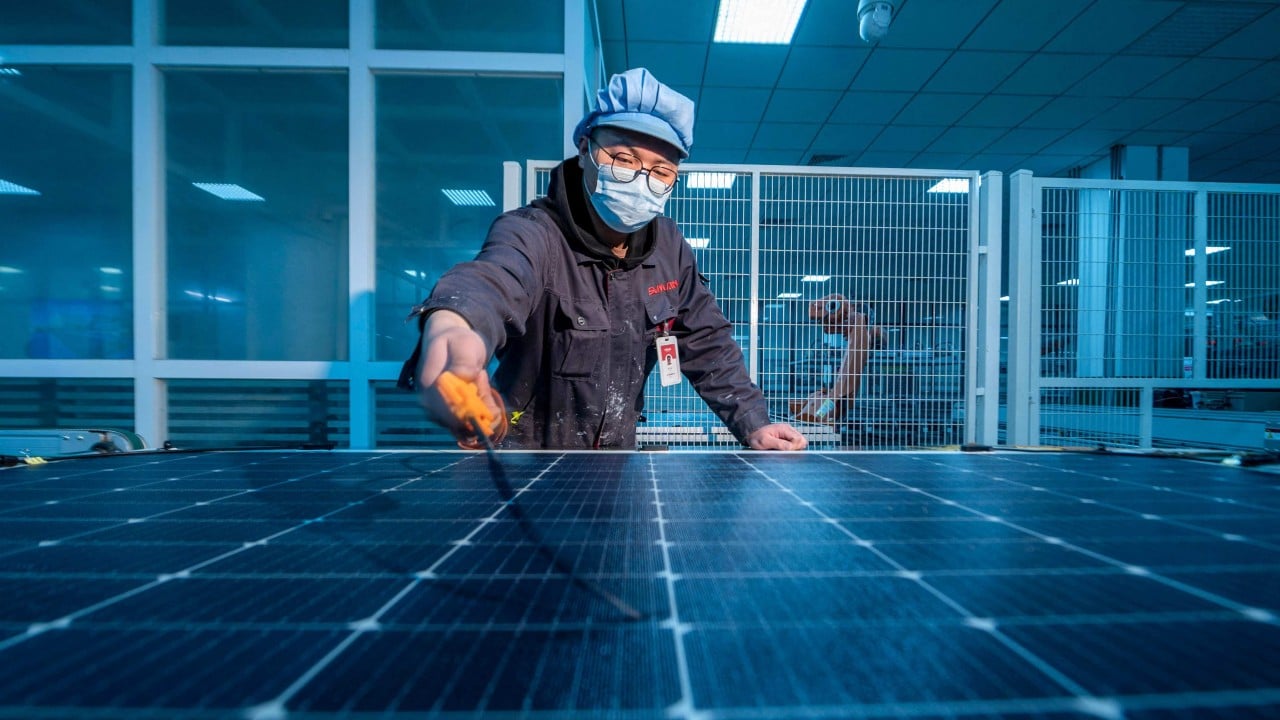 China’s solar firms eye ‘self-salvation’ amid burning rivalry, growing threats