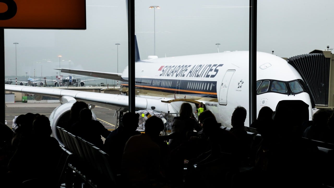 Hong Kong’s Cathay, Singapore Airlines go head-to-head in battle for wealthy customers