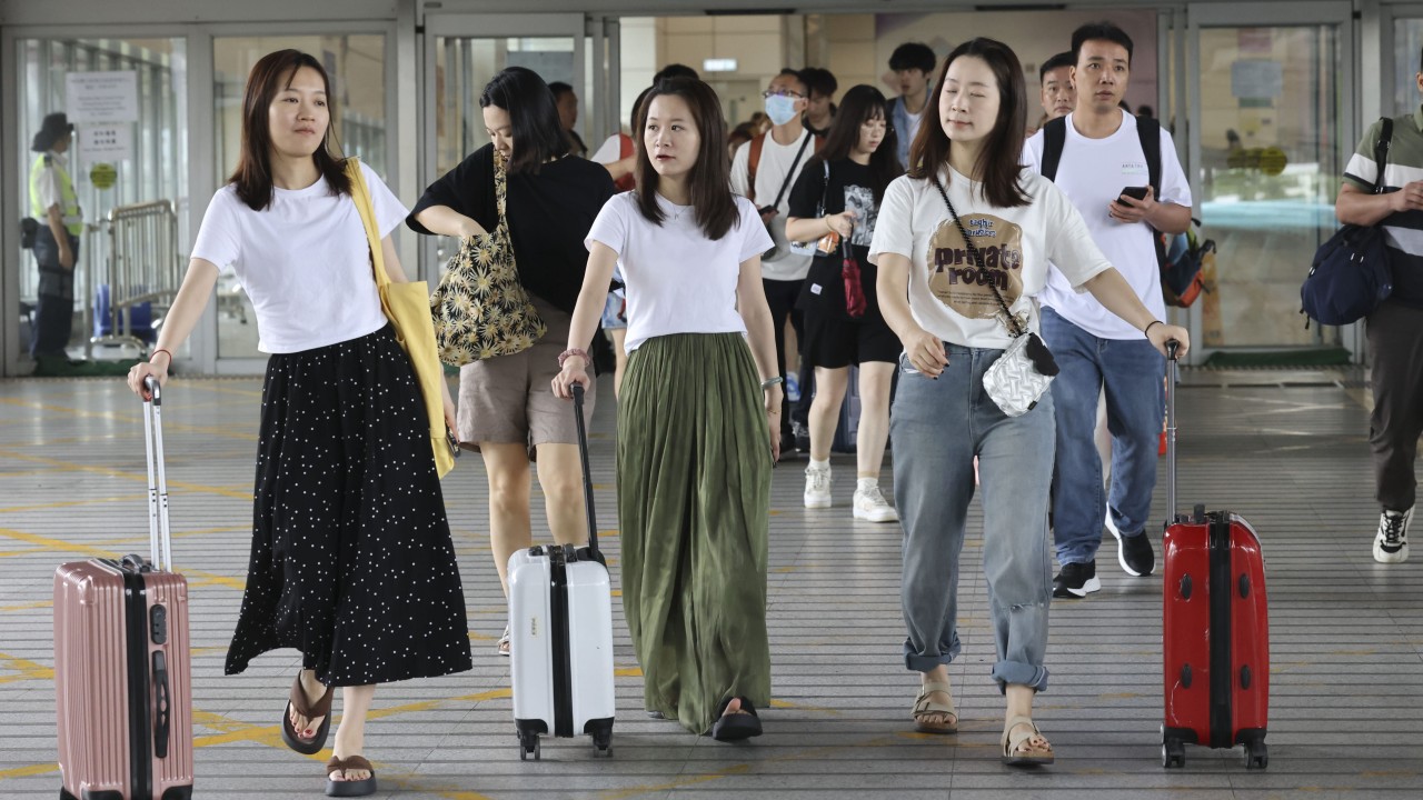 Hong Kong leader hints multi-entry visas for Shenzhen residents may be revived soon