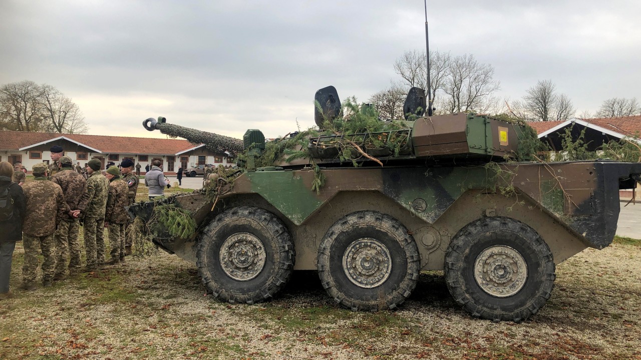 White House pressing Ukraine to draft 18-year-olds to fight Russia