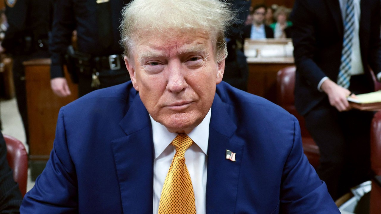 Trump returns to world stage at Notre-Dame reopening in France