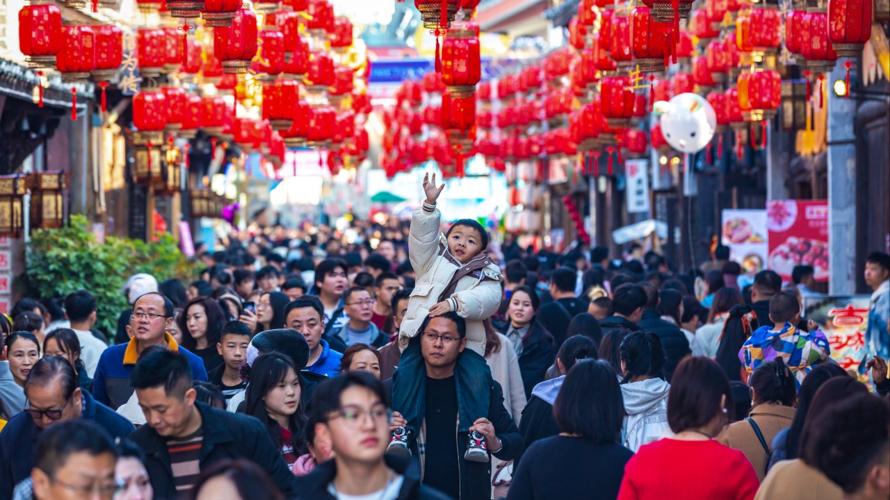 China’s security chief urges all-out efforts to ensure safe New Year and Spring Festival